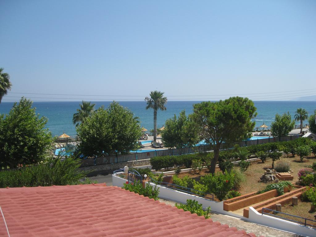 Villa Myrto Hersonissos  Pokoj fotografie